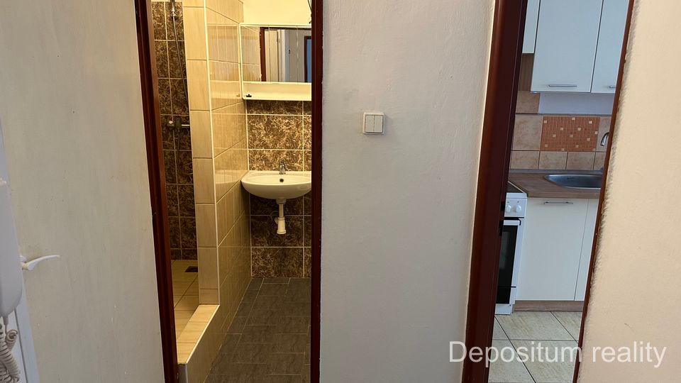 Pronájem bytu 1+1 ve Vlašimi, 36 m2